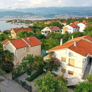 Bernarda Apartmán Šilo